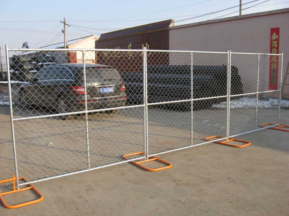 THE BENEFITS OF GALVANIZED STEEL FENCING
