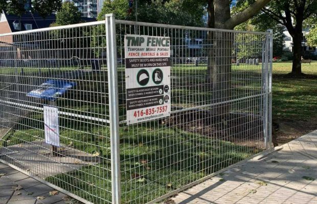 WHY YOU SHOULD RENT A TEMPORARY FENCE